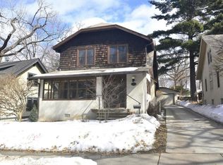 1364 Keston St, Saint Paul, MN 55108