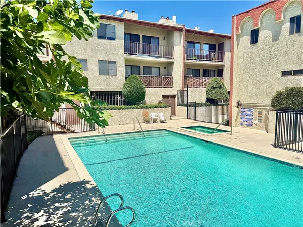 9960 Owensmouth Ave Unit 21, Chatsworth, CA 91311
