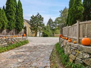 333 Hook Rd, Katonah, NY 10536