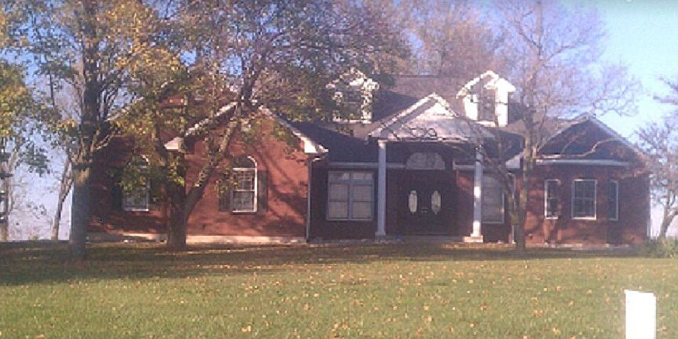 2nd image of 7505 SE Gridley Rd