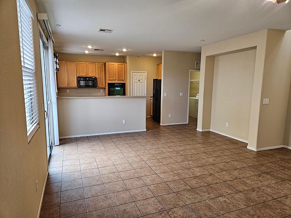 4th image of 10802 Cape Shore Ave