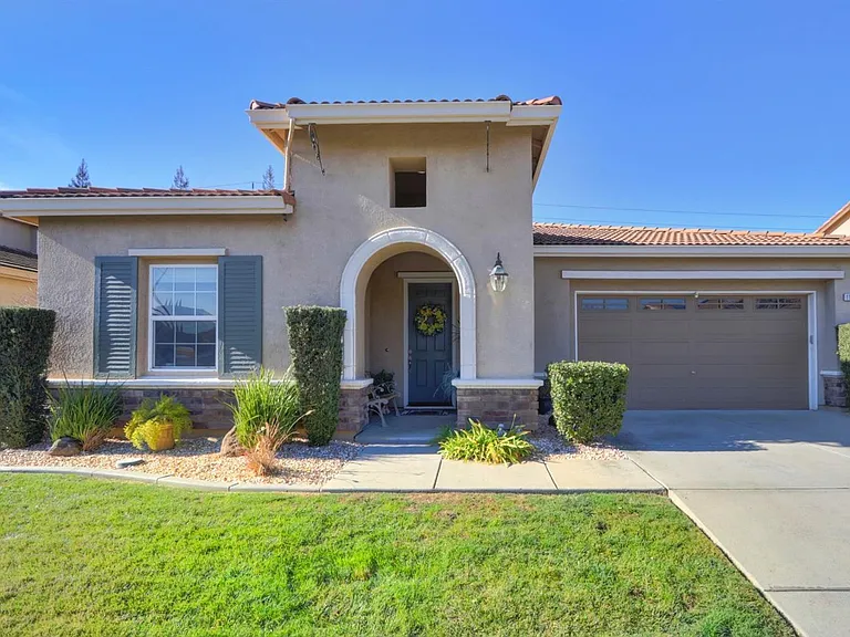 11733 Corino Way — Photo 2
