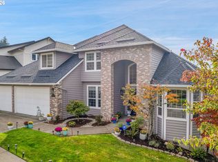 10072 SE Wyndham Way, Happy Valley, OR 97086