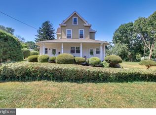 251 Davis Ave, Clifton Heights, PA 19018