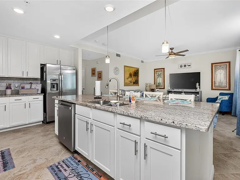 14081 Heritage Landing Blvd #232 — Photo 8