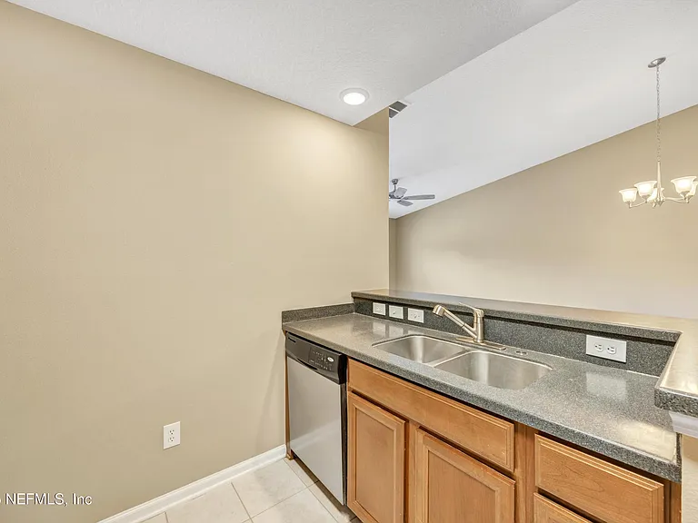 4240 Migration Dr #9-7 — Photo 14