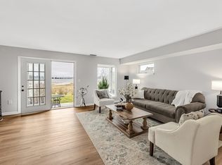 5 Brigantine Ln UNIT 5, Quincy, MA 02171