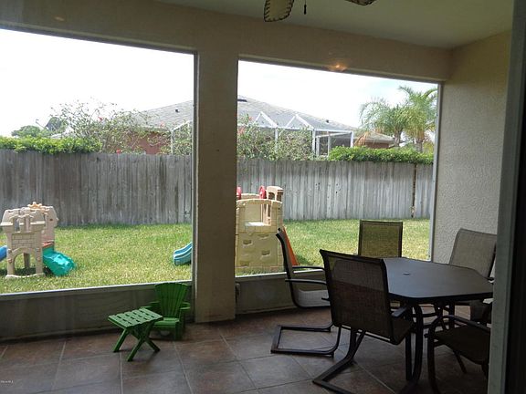 2nd image of 1595 Sun Gazer Dr