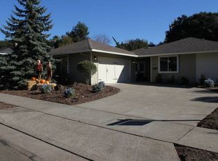 4740 Stonehedge Dr, Santa Rosa, CA 95405