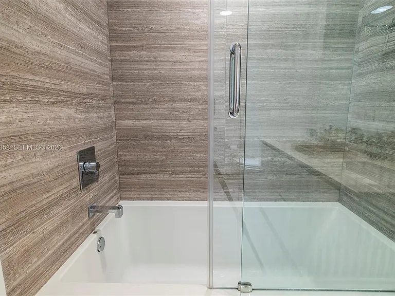 1010 Brickell Ave #4311 — Photo 18