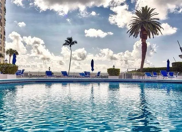 11111 Biscayne Blvd #2H