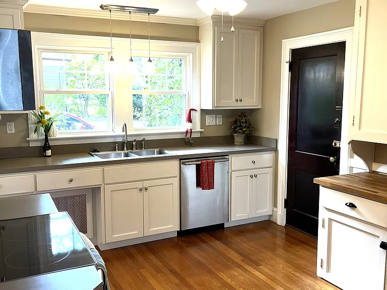 15 Westland Ave #15 — Photo 6