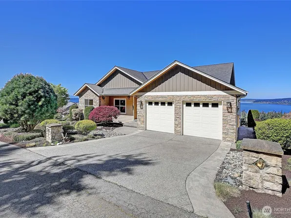 1081 Morgan Way, Camano Island, WA 98282