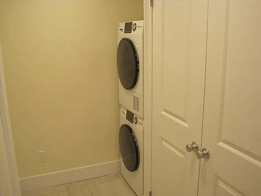 Rented by Owner | media 12