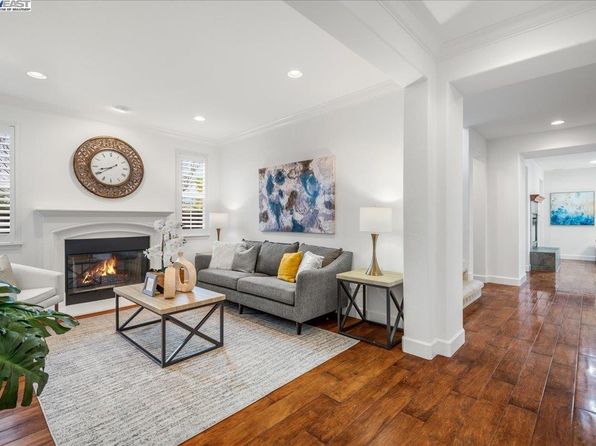 2396 Keats Ln, San Ramon, CA 94582