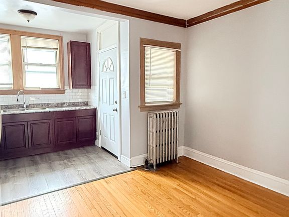 3rd image of 2023 N Lavergne Ave #2B