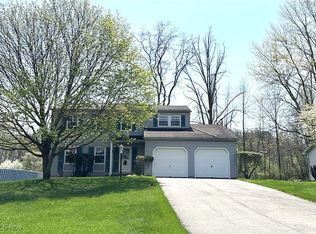 4190 Aleesa Dr SE, Warren, OH
