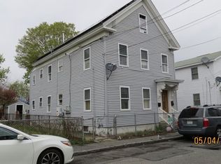 33 Swift St, Lowell, MA 01852