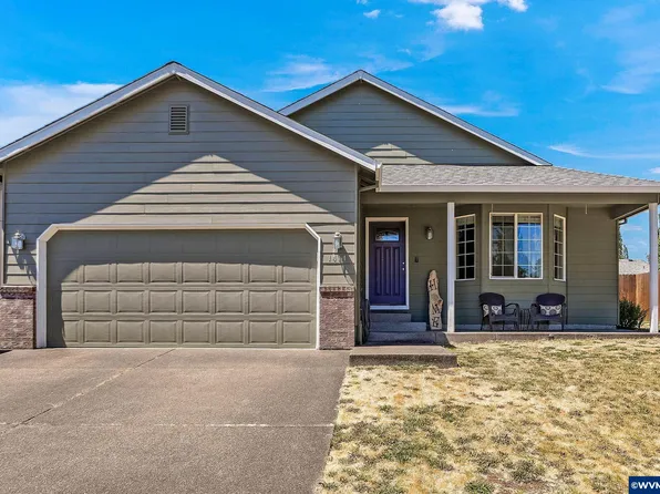 1414 S 6th St, Independence, OR 97351