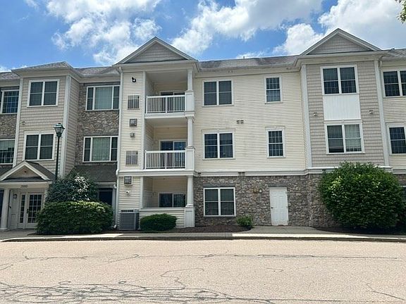 2nd image of 2109 Davenport Ave #2109