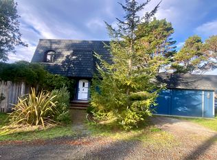 14300 Hanson Cir, Mendocino, CA 95460