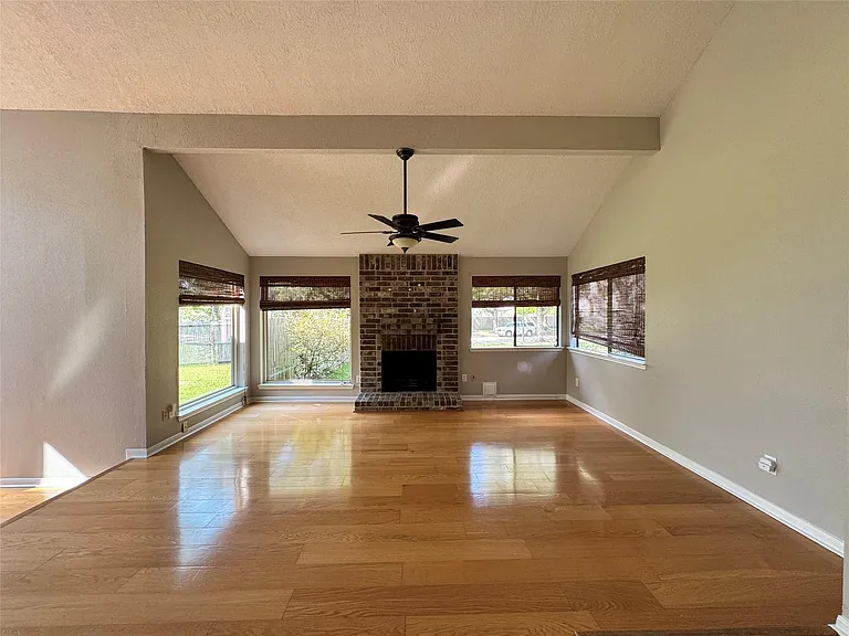 3406 Swift Creek Ct — Photo 5