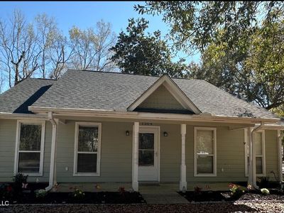 1204 Margaret St, Ocean Springs, MS, 39564