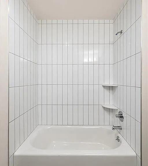 2921 Walsh Dr — Photo 39