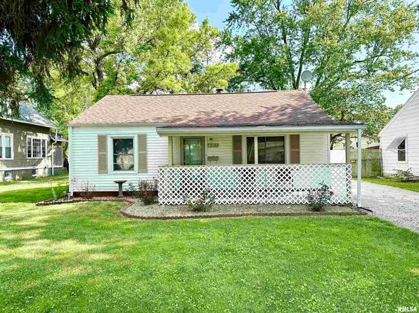 407 W Greenwood Ave, South Jacksonville, IL 62650