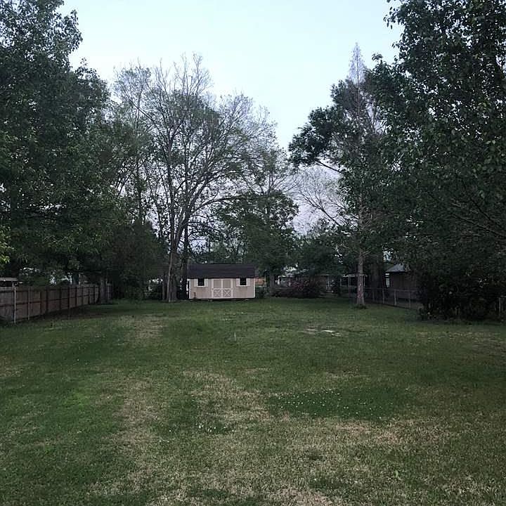 1st image of 17108 Parker Heights Dr