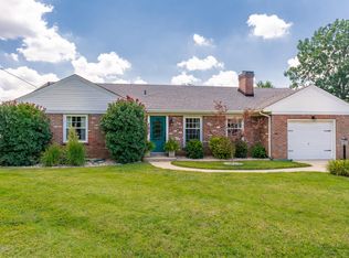 4302 Westport Rd, Woodlawn Park, KY 40207