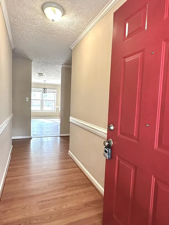 5613 Kingstree Dr — Photo 2