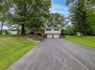 7882 Dewitt Dr, Baldwinsville, NY 13027