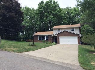 4715 Charlane Cir NW, Canton, OH 44718