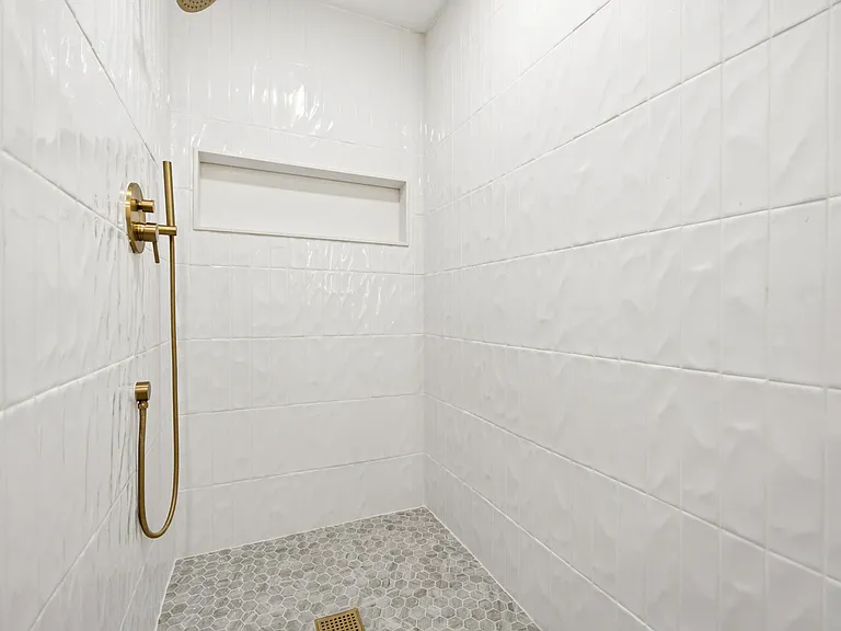 616 E Moonlight Dr — Photo 11