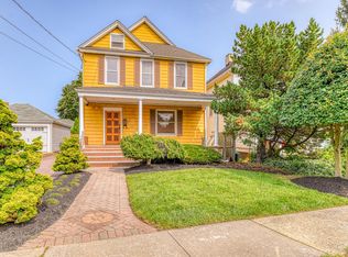 13 Prospect Ave, Red Bank, NJ 07701