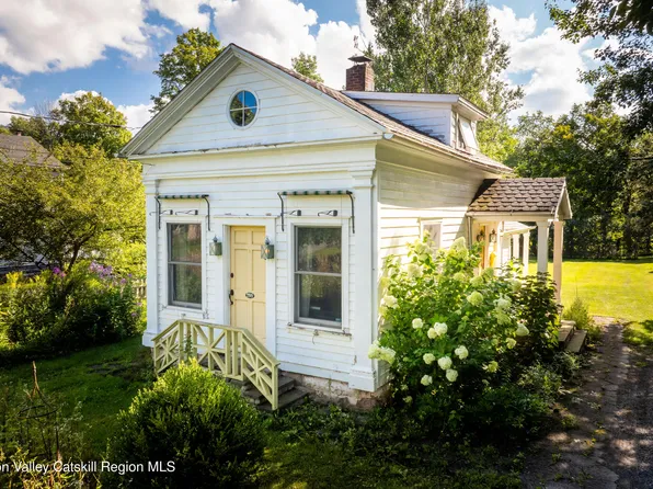 286 Maple Avenue, Hobart, NY 13788