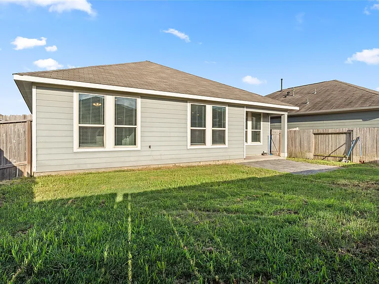 25606 Northpark Spruce Dr — Photo 29