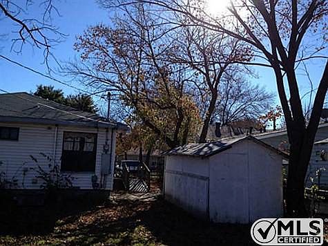 5th image of 1642 Pine St