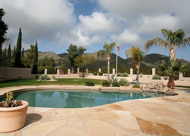 1st image of 3732 E Kachina Dr