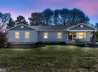 5004 Laburch Ln, Annandale, VA 22003