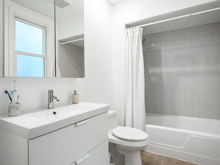 2524 N Lawndale Ave #1 — Photo 13