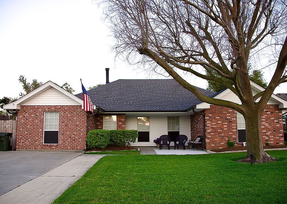 1st image of 103 Myrick Dr