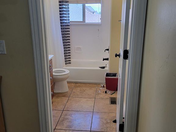 Bathroom upstairs