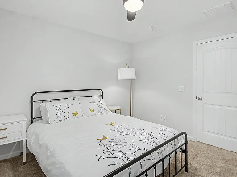 160 Spring Hill Dr — Photo 20