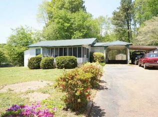 2151 E Cherokee Dr, Woodstock, GA 30188