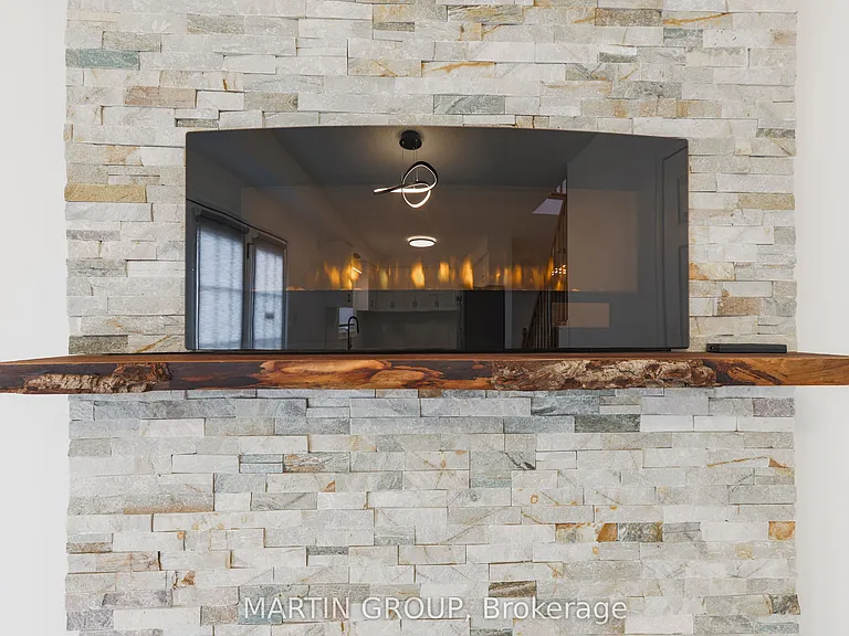 48 Evans St — Photo 8