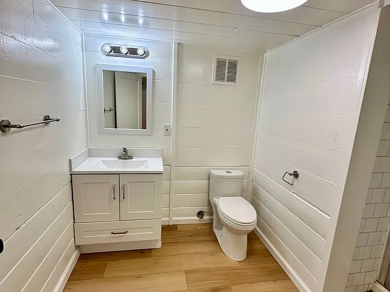 360 Wheeler Avenue — Photo 5