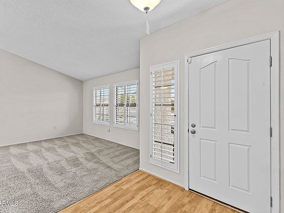 5th image of 13619 W GARDENVIEW Drive