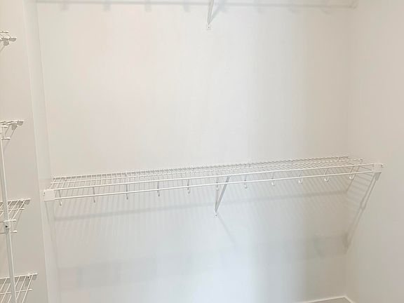 5th image of 928 Bellview Meadow Dr SW #21